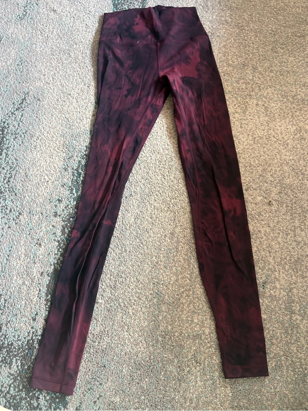 Women's High-Waist Maroon Tie-Dye Leggings